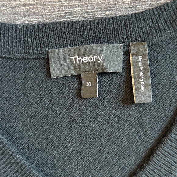 Theory Riland V-Neck Sweater, XL, Black - Picture 3 of 3
